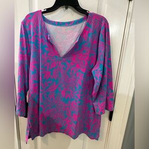 Lilly Pulitzer Size XXL Blouse. 94% Nylon and 6% Spandex Excellent condition